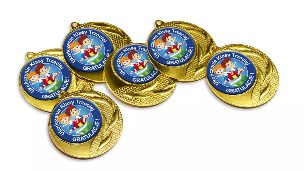 Medale ukończenia klasy Trzeciej